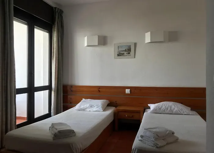 Comfortable At Διαμέρισμα Αλμπουφέιρα